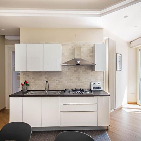 Little Rock Guest House جنوى المظهر الخارجي الصورة