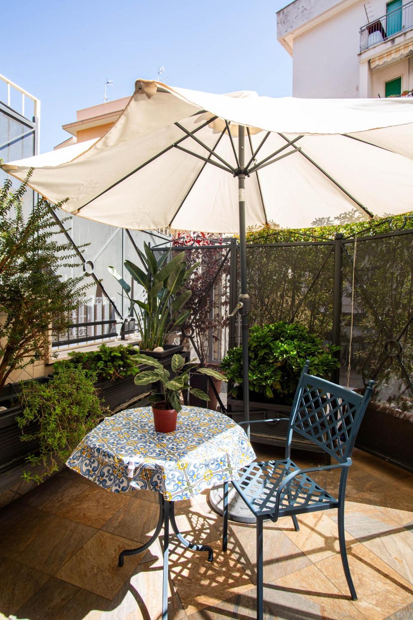 Little Rock Guest House جنوى المظهر الخارجي الصورة